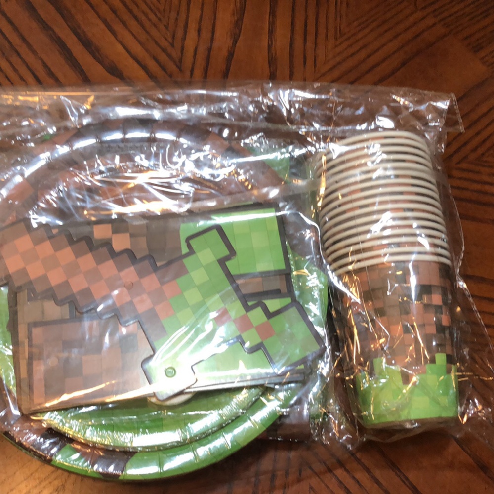 Minecraft Party Supplies Set